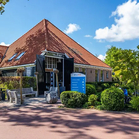Chalet Cozy 25 Km From Amsterdam *