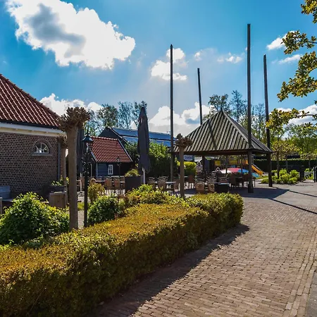 Chalet Cozy 25 Km From Amsterdam *